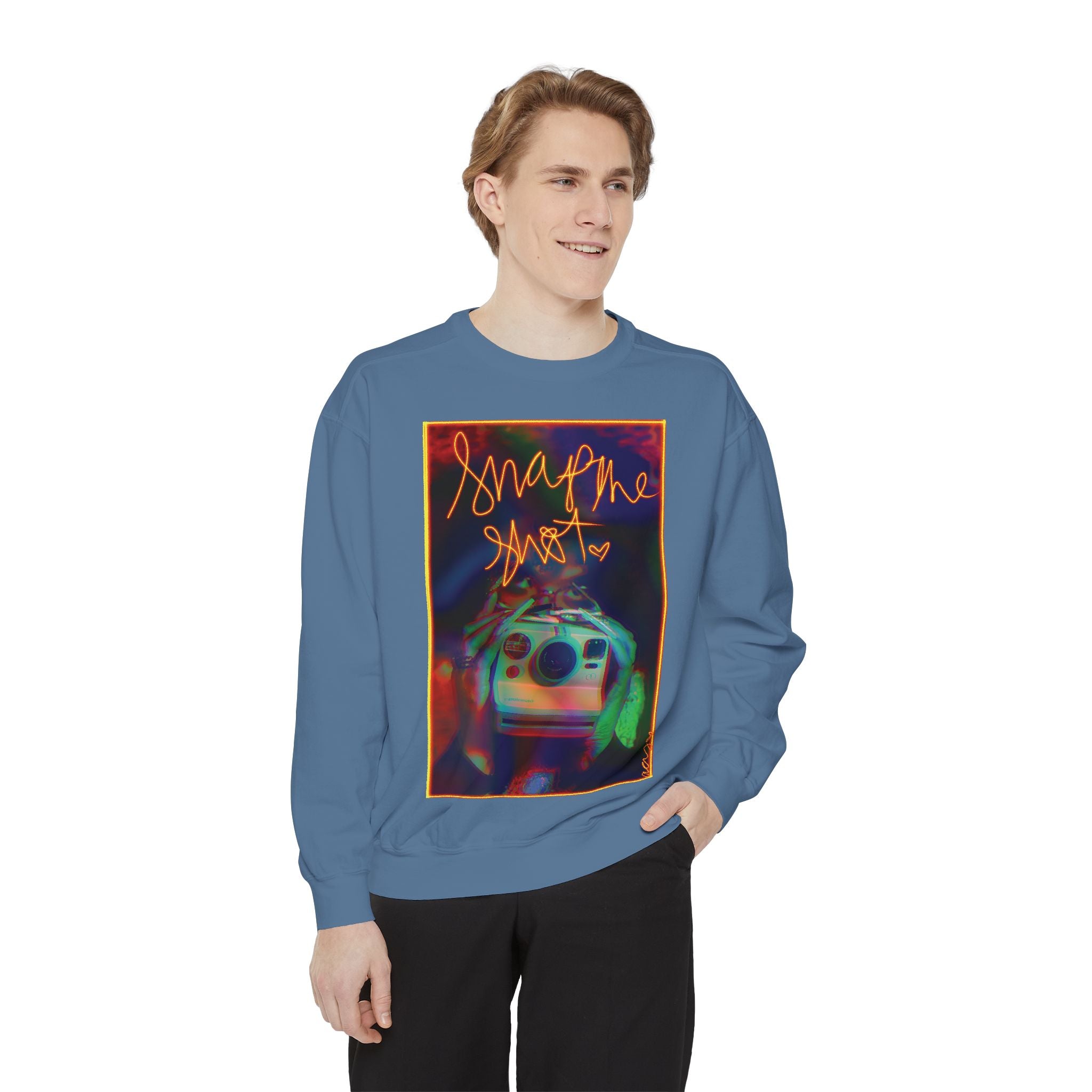 Snap the Shot Sweatshirt 📸 (8300434423980)