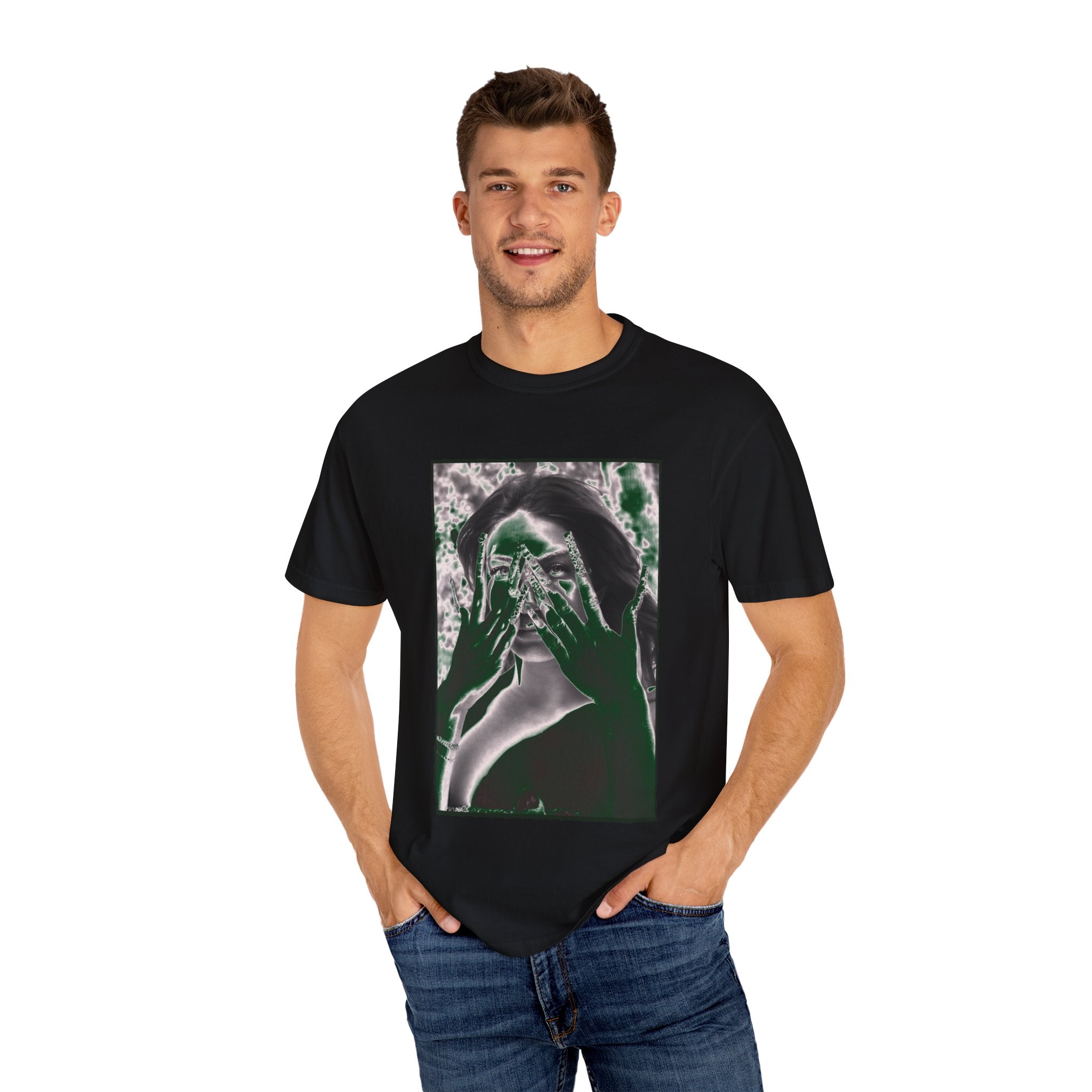Peekaboo 👀 T-shirt (8300493930668)